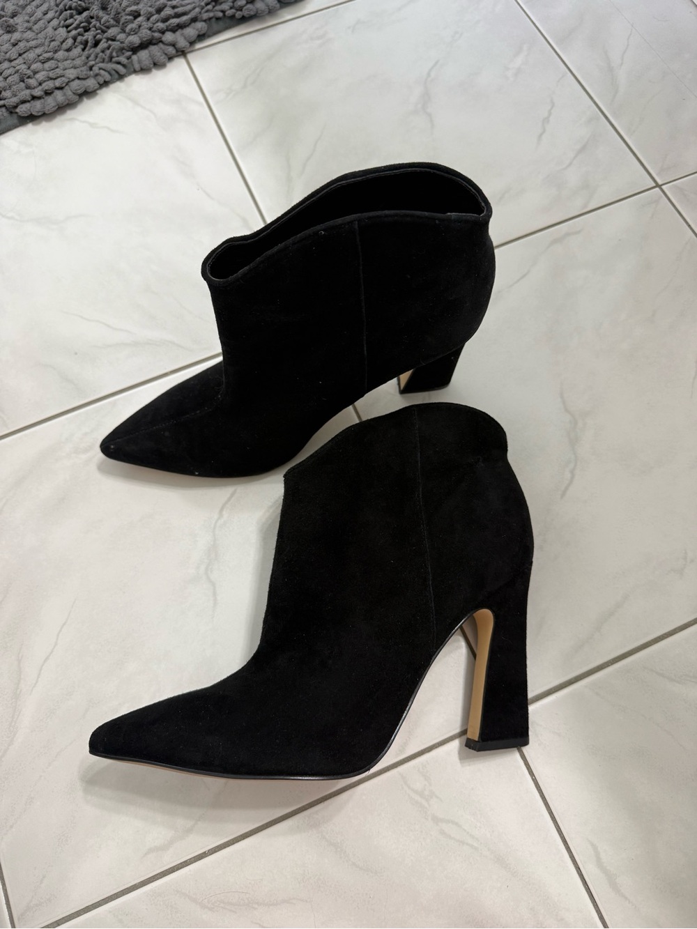 Marc Fisher Black Suede Pointed-Toe Women’s Ankle Boots
